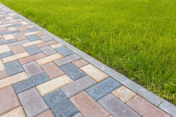 Best Residential Driveway Paver Services  in Ocala Estates, FL